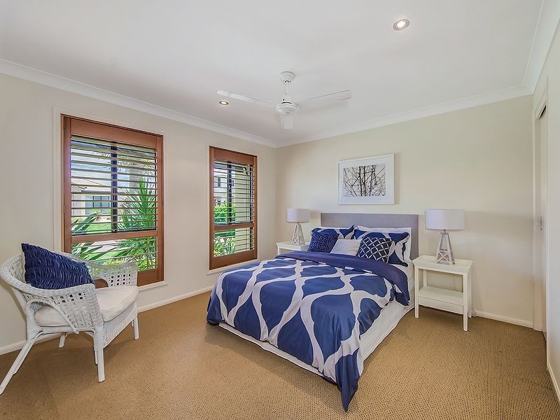 4 Staysail Place, Twin Waters QLD 4564