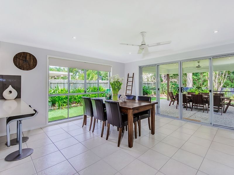 21 Friarbird Place, Twin Waters QLD 4564