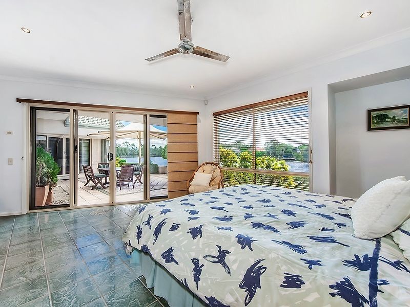 25 Tamarind Place, Twin Waters QLD 4564