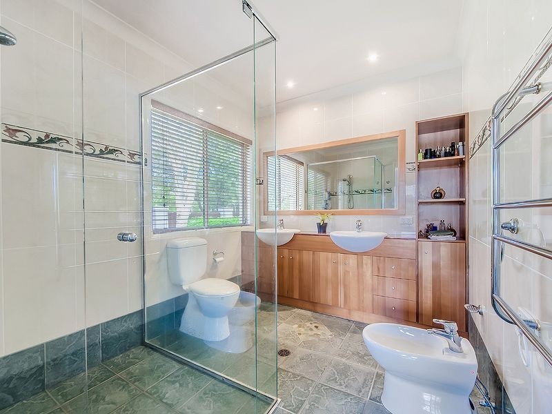 25 Tamarind Place, Twin Waters QLD 4564