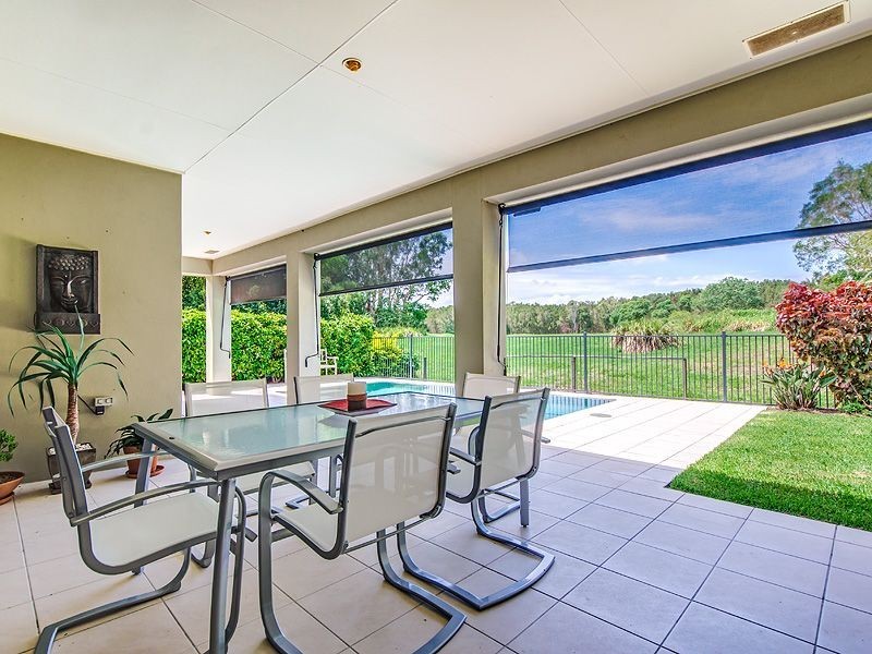 34 Baker Finch Place, Twin Waters QLD 4564