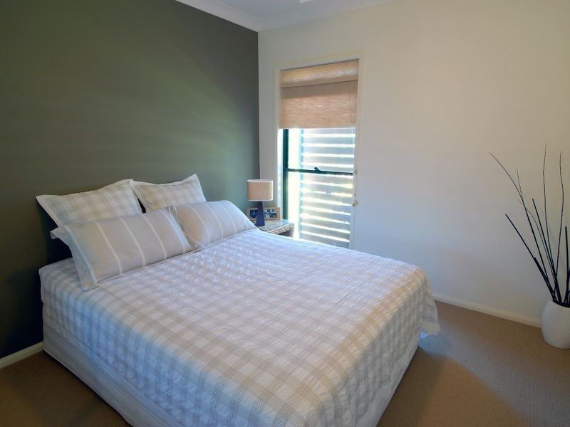 34 Baker Finch Place, Twin Waters QLD 4564