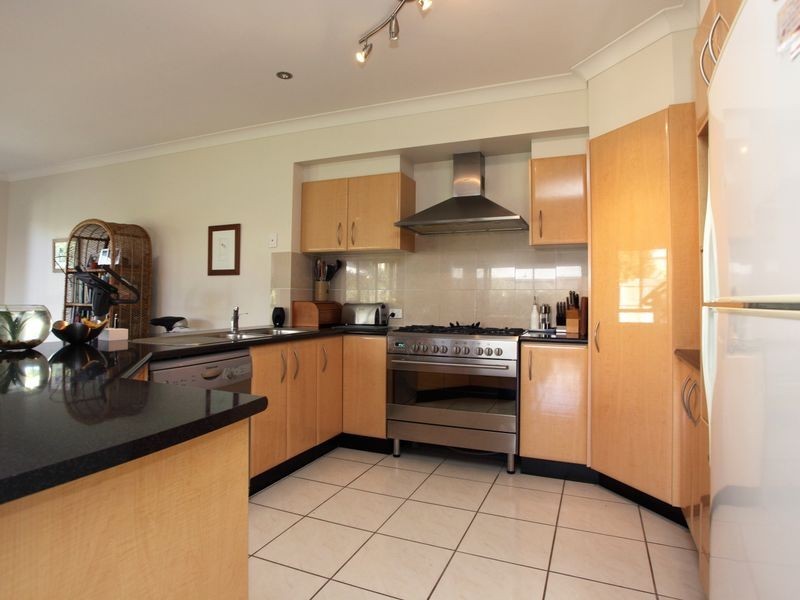 7 Veerings Crescent, Twin Waters QLD 4564