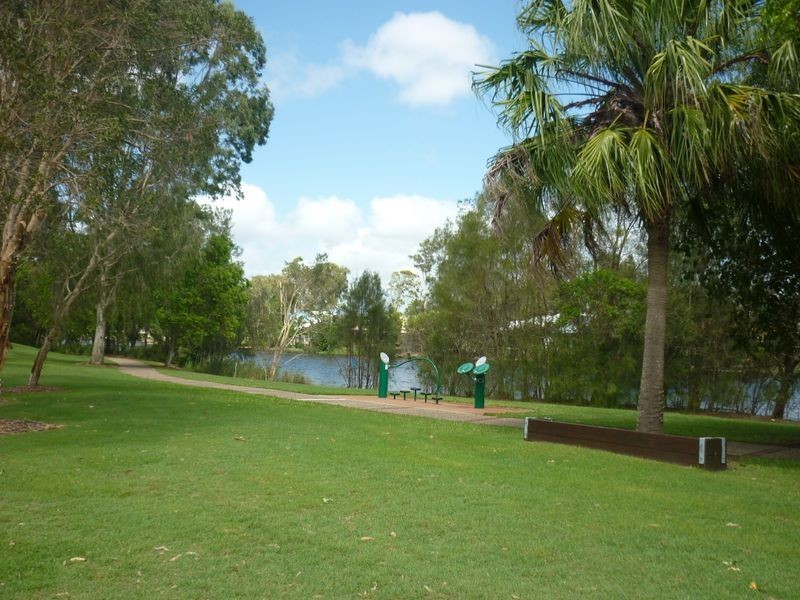 5 Twin Waters Drive, Twin Waters QLD 4564