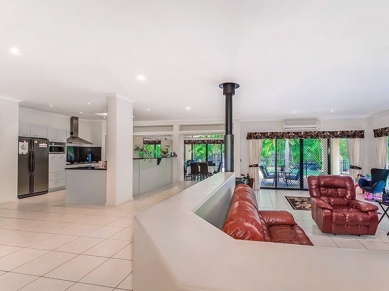 3 Elderberry Court, Twin Waters QLD 4564