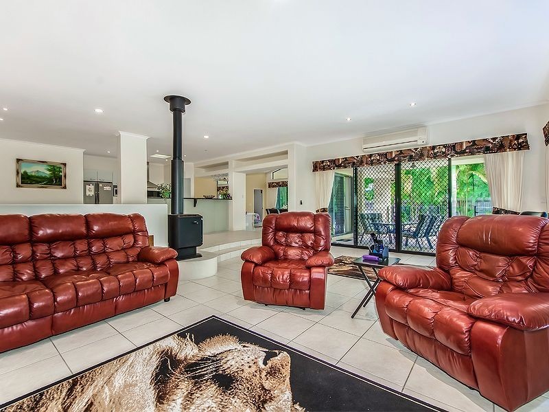 3 Elderberry Court, Twin Waters QLD 4564