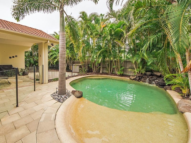 3 Elderberry Court, Twin Waters QLD 4564
