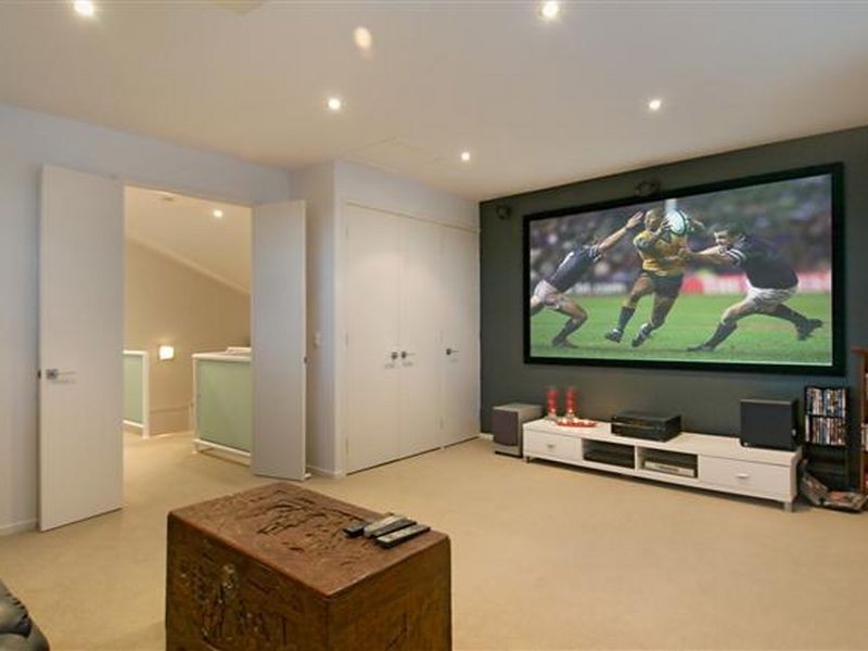 4 River Edge Court, Twin Waters QLD 4564