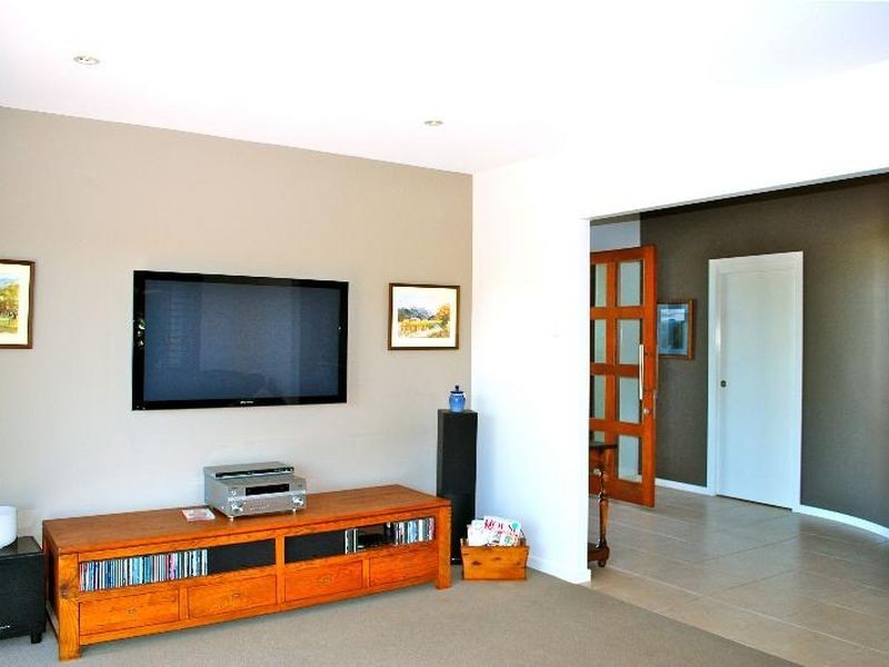 2 Oceanic Court, Twin Waters QLD 4564