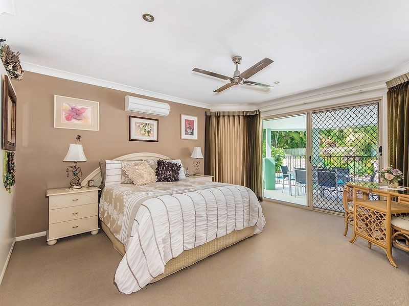 5 Friarbird Place, Twin Waters QLD 4564