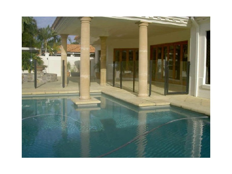 6 Mainsail Place, Twin Waters QLD 4564