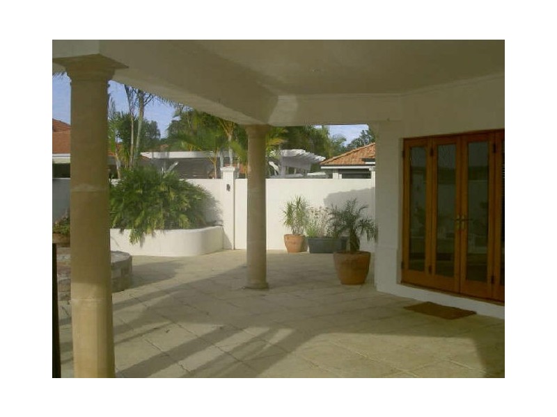 6 Mainsail Place, Twin Waters QLD 4564