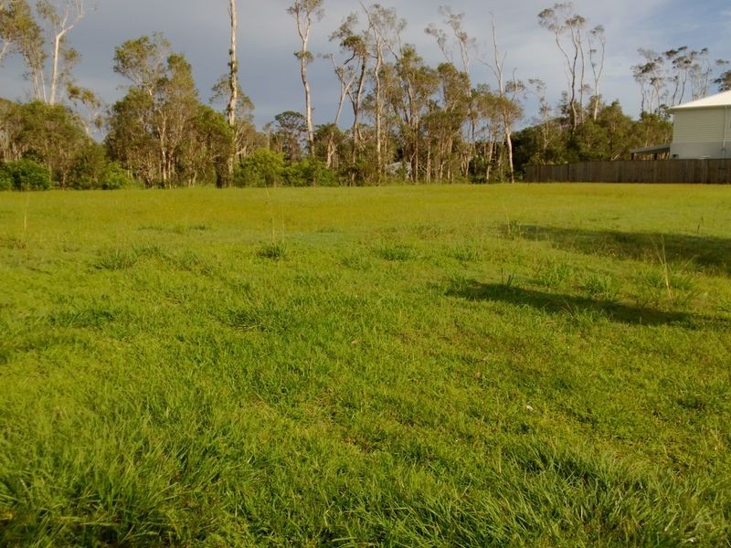 43 North Beach Place, Mudjimba QLD 4564