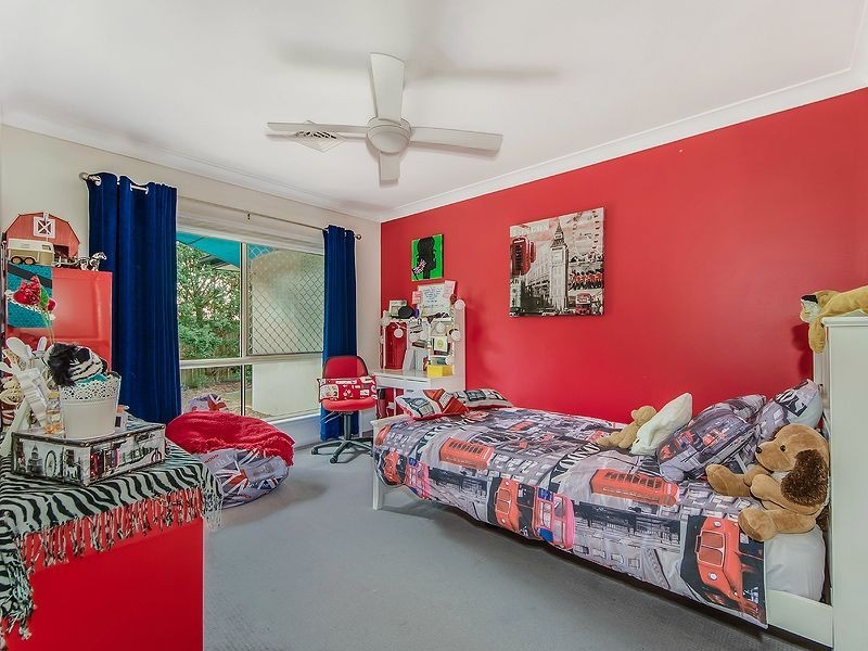 1 Barcoola Place, Twin Waters QLD 4564