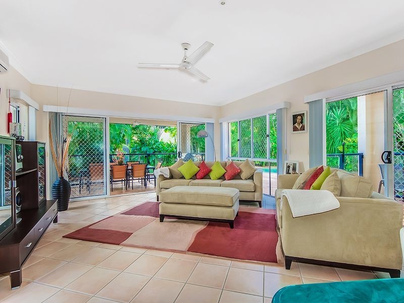 5 Mainsail Place, Twin Waters QLD 4564