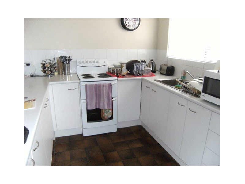 1/3 Barooga Crescent, Mooloolaba QLD 4557