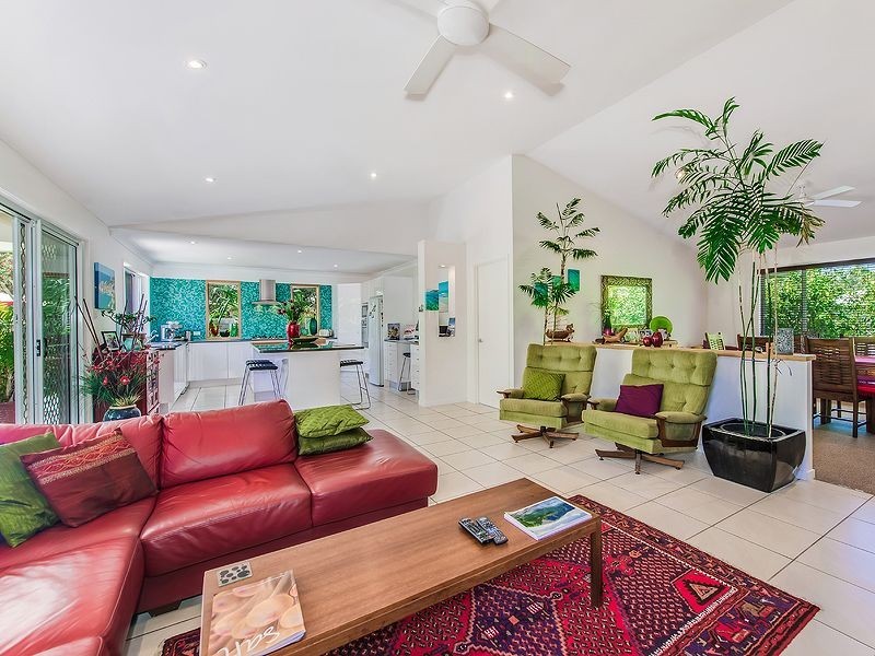 3 Senior Street, Twin Waters QLD 4564