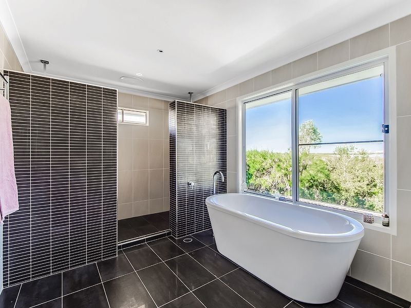 37 Moorings Circuit, Twin Waters QLD 4564