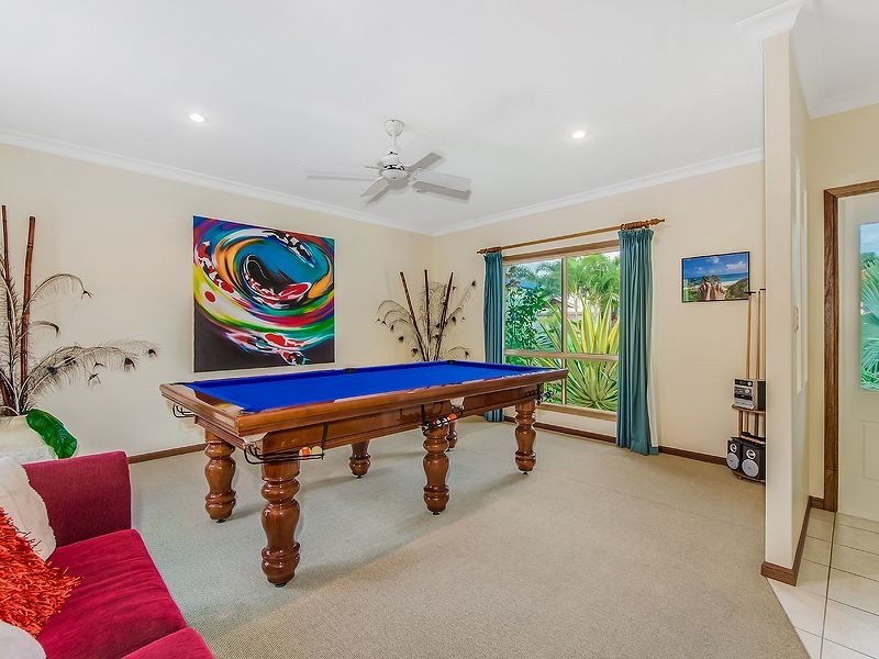 7 Baker Finch Place, Twin Waters QLD 4564