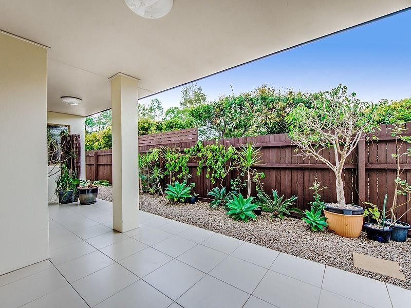 7 Baker Finch Place, Twin Waters QLD 4564