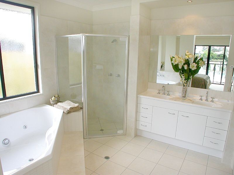 22 Veerings Crescent, Twin Waters QLD 4564