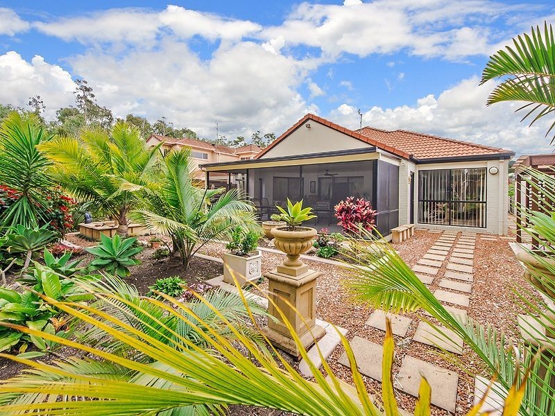 6 Tralee Place, Twin Waters QLD 4564