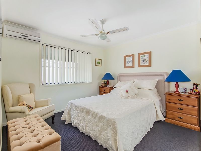 6 Tralee Place, Twin Waters QLD 4564