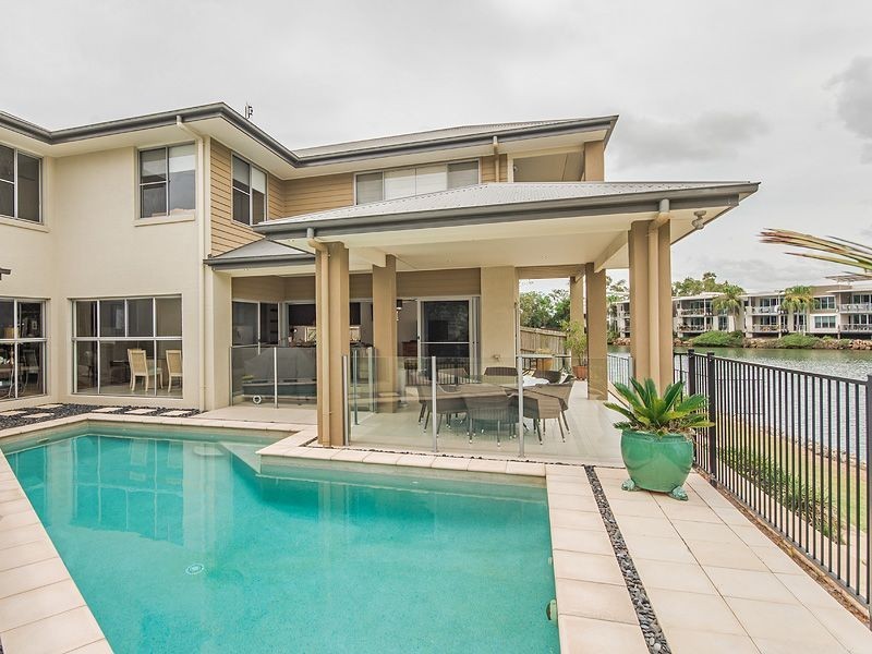 14 Oceanic Court, Twin Waters QLD 4564