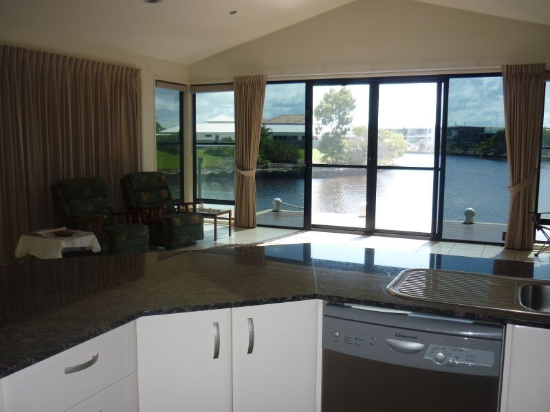 23 Seahorse Drive, Twin Waters QLD 4564