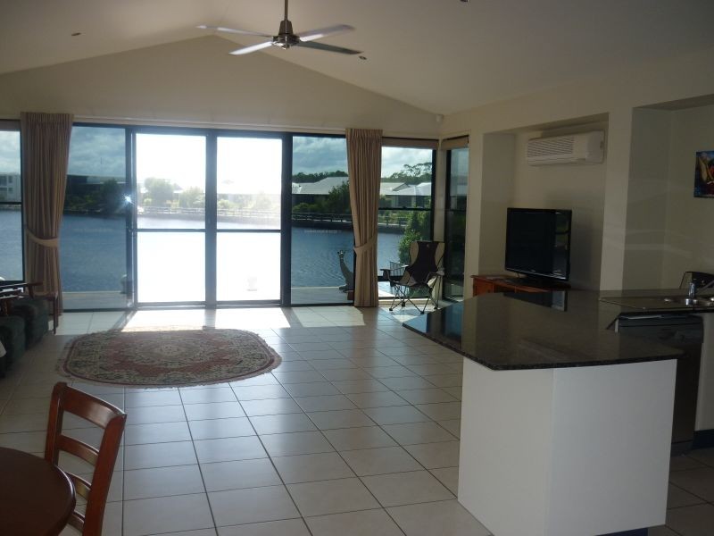 23 Seahorse Drive, Twin Waters QLD 4564