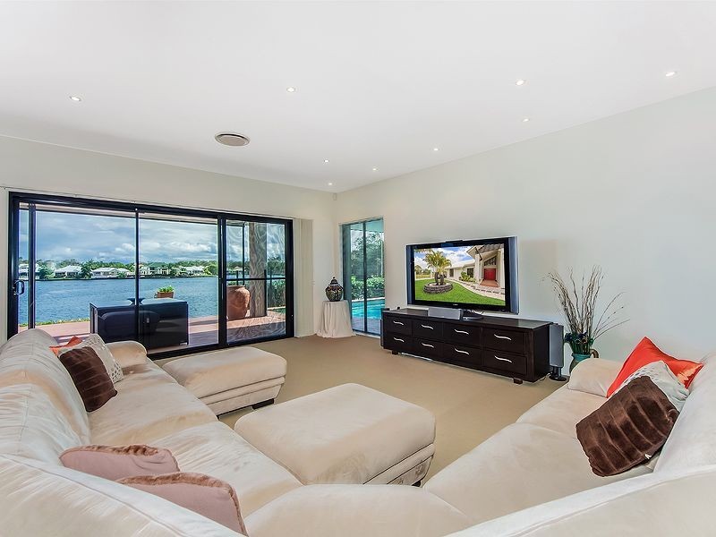 4 Blue Water Court, Twin Waters QLD 4564