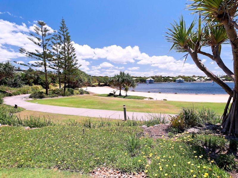 130/80 North Shore Road, Twin Waters QLD 4564