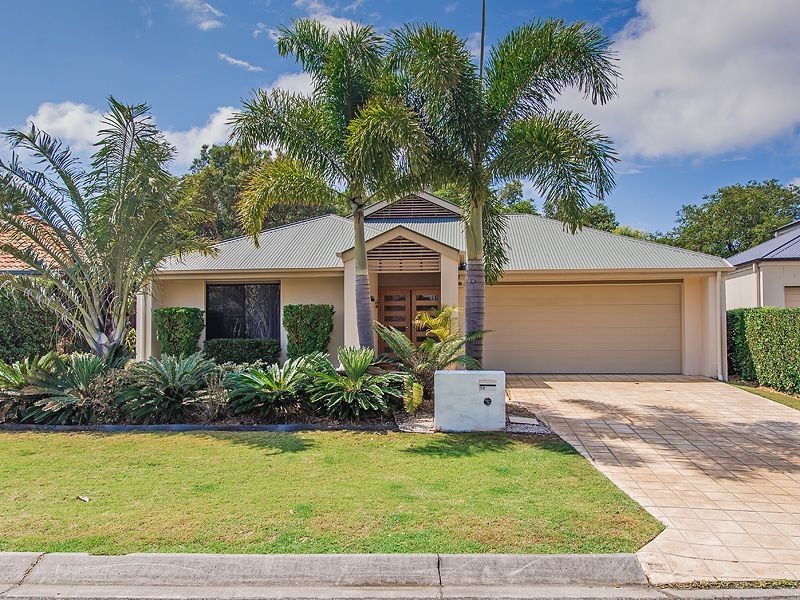 12 Pampling Place, Twin Waters QLD 4564