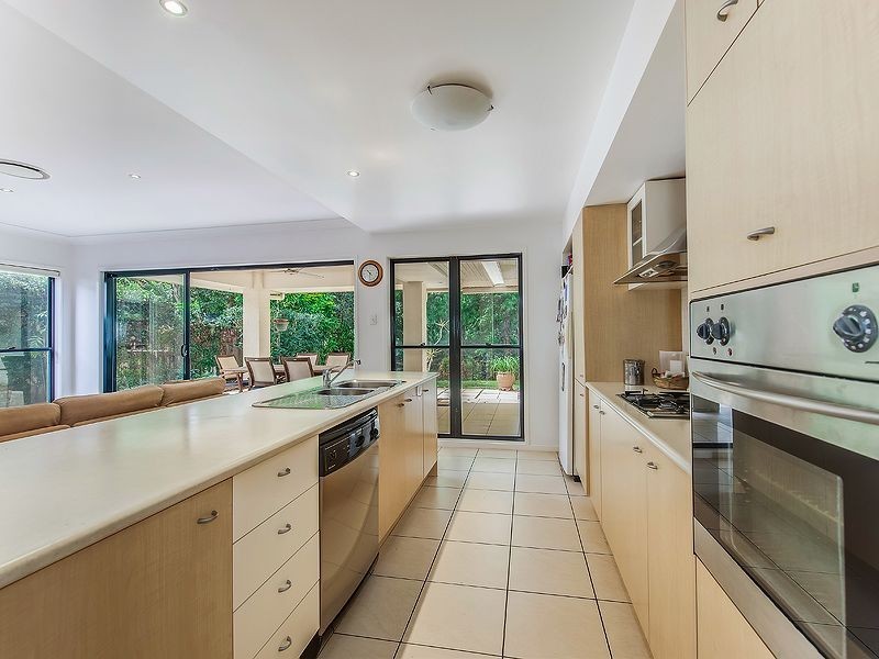 12 Pampling Place, Twin Waters QLD 4564