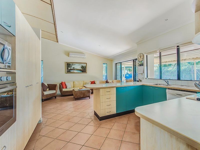 16 Sunview Drive, Twin Waters QLD 4564
