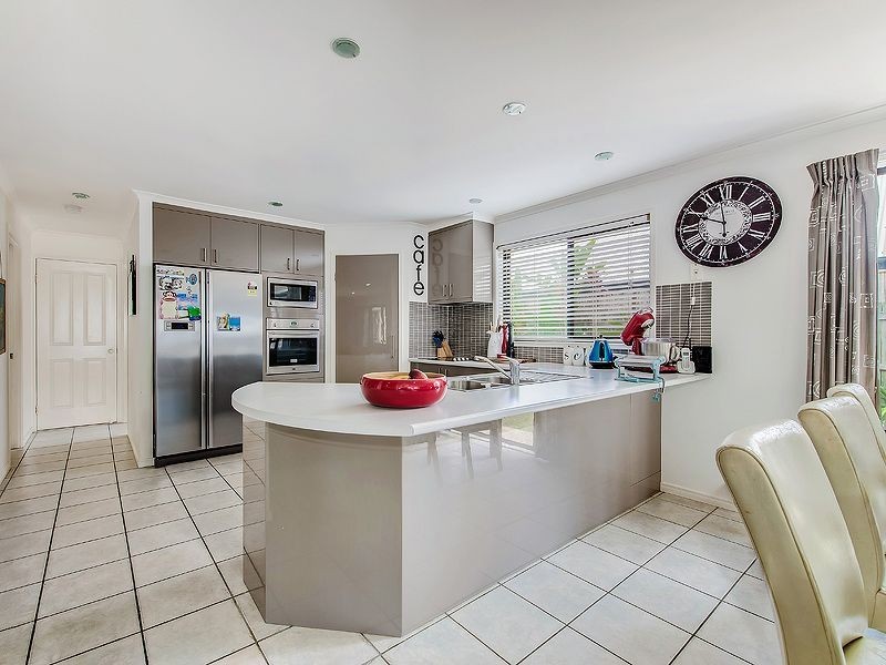 15 Fantail Place, Twin Waters QLD 4564