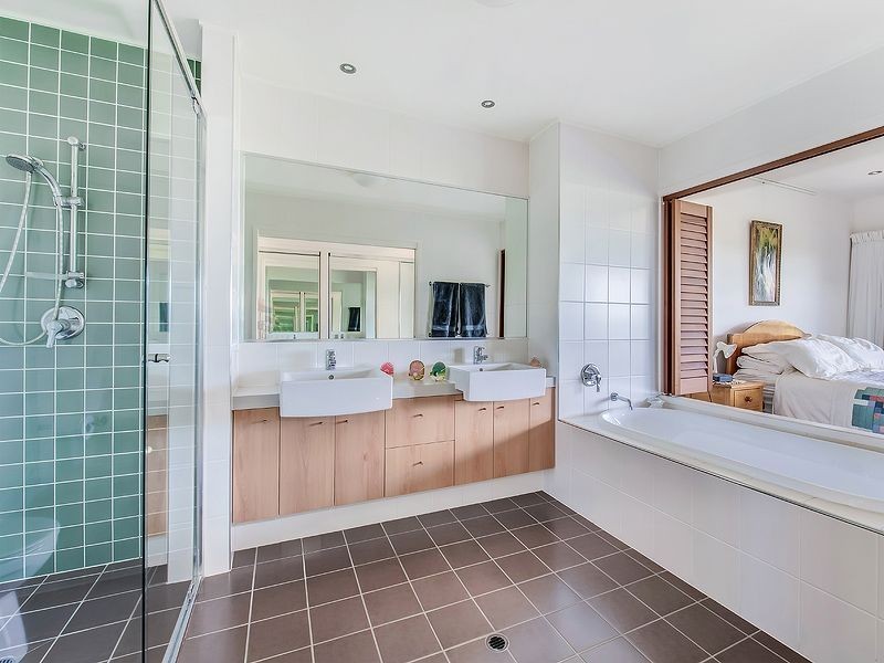 135/80 North Shore Road, Twin Waters QLD 4564