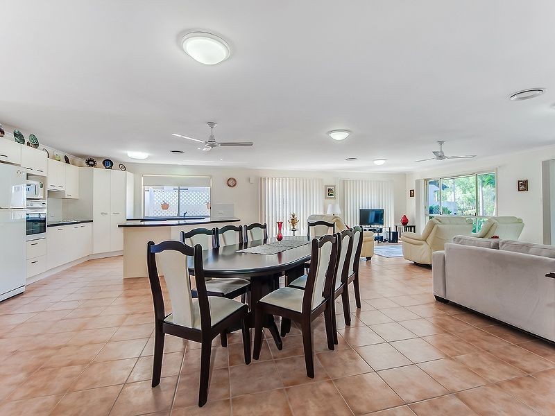 9 Sunorchid Place, Twin Waters QLD 4564