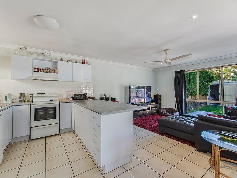 5 Spinifex Place, Twin Waters QLD 4564