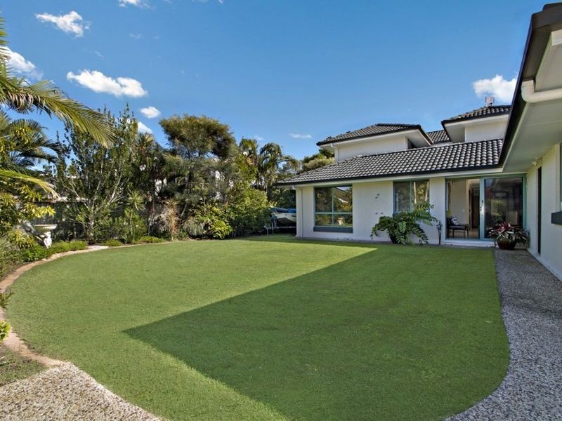 21 Twin Waters Drive, Twin Waters QLD 4564