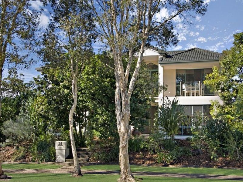 21 Twin Waters Drive, Twin Waters QLD 4564