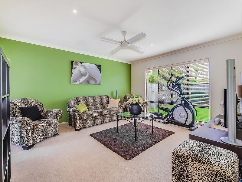 33 Anchorage Circuit, Twin Waters QLD 4564