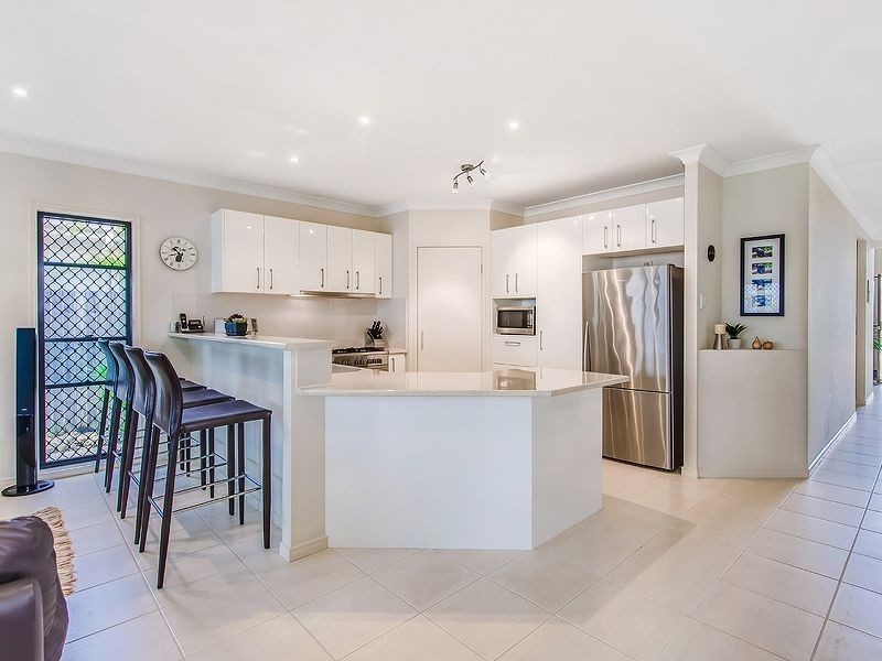 33 Anchorage Circuit, Twin Waters QLD 4564