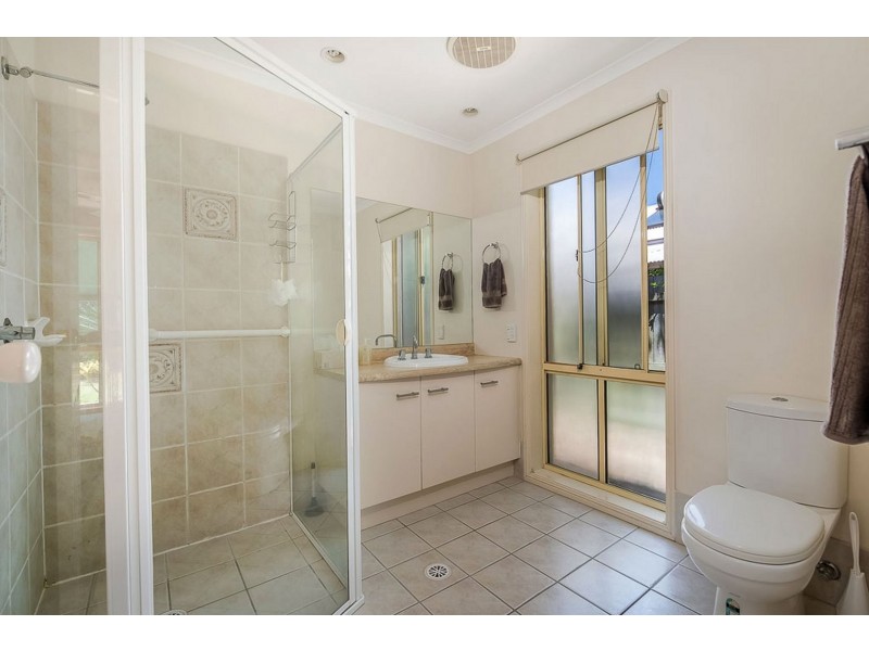 56 Wattlebird Drive, Twin Waters QLD 4564