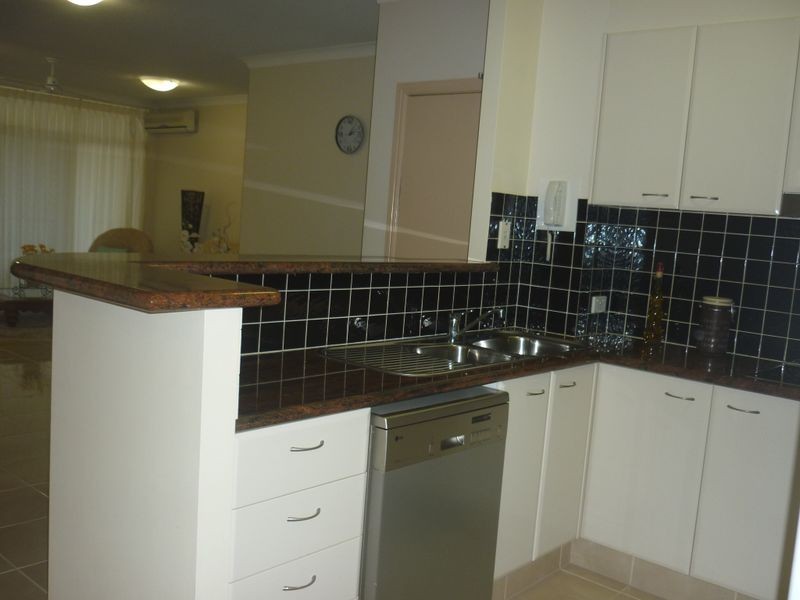 6/179 Ocean Drive, Twin Waters QLD 4564