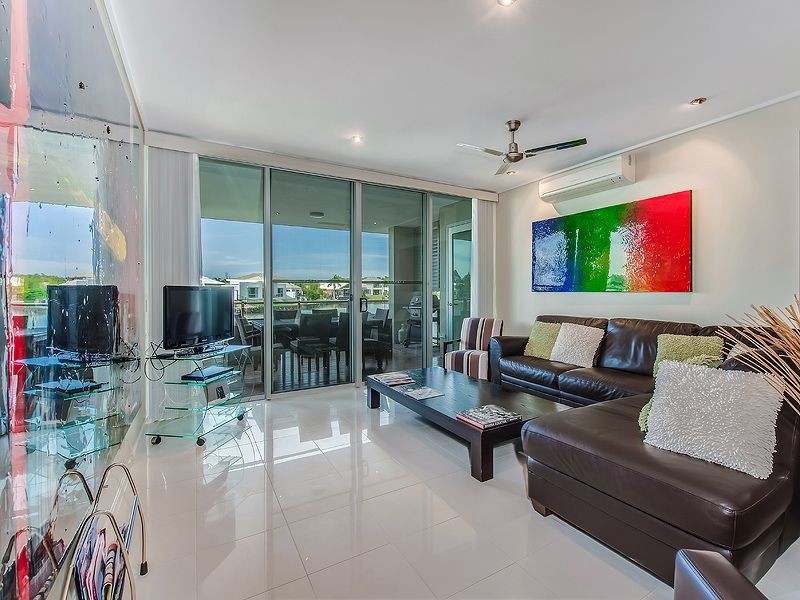 2/20 Anchorage Circuit, Twin Waters QLD 4564