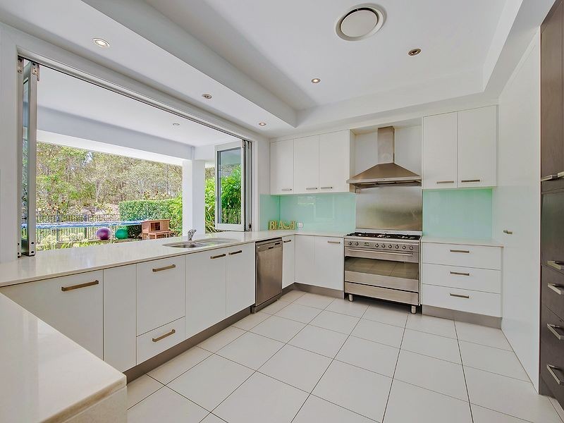 17 Hetherington Drive, Twin Waters QLD 4564