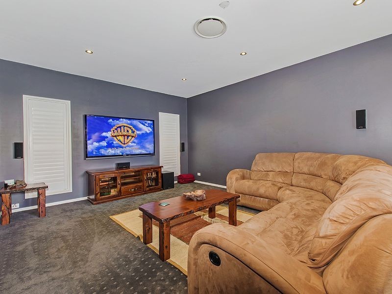 17 Hetherington Drive, Twin Waters QLD 4564