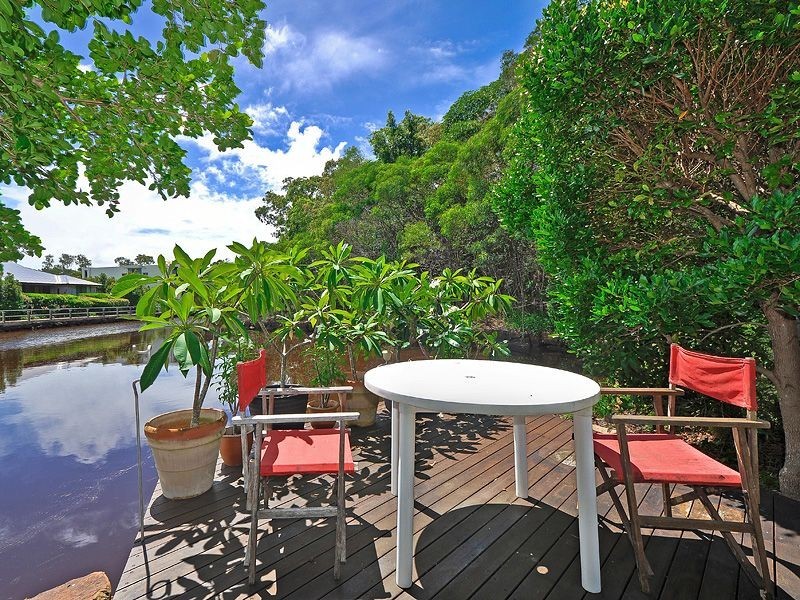 33 Seahorse Drive, Twin Waters QLD 4564