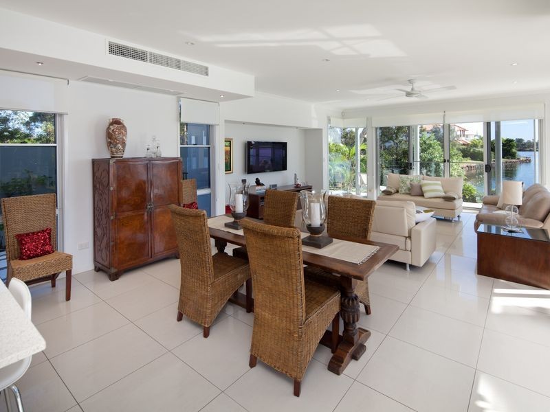 5 River Edge Court, Twin Waters QLD 4564